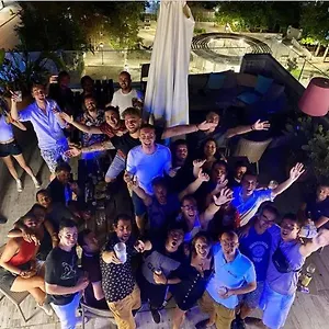 Albergue Marco Polo Party Hostel 