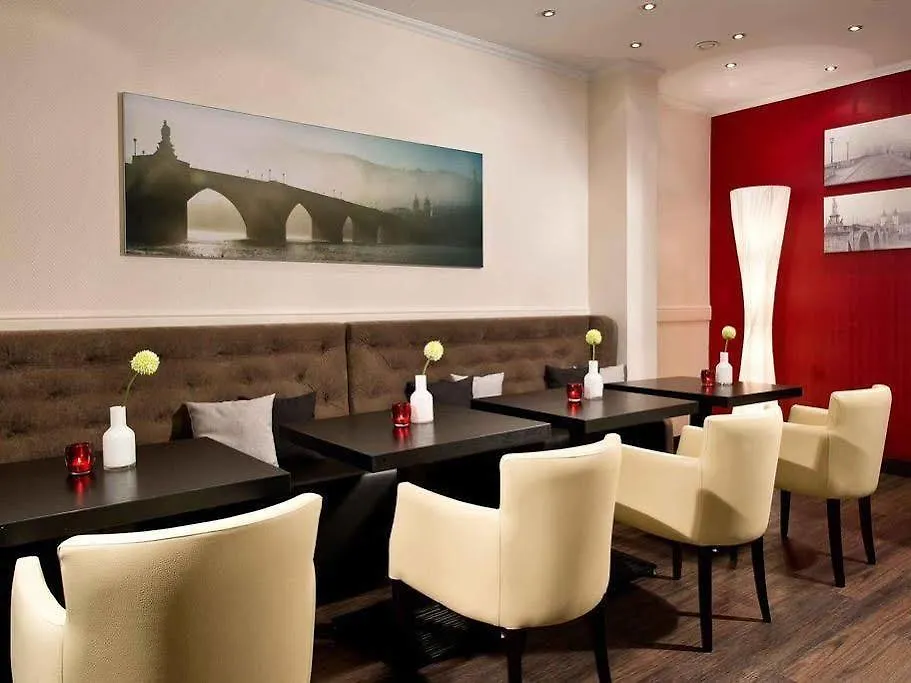 Leonardo Hotel Heidelberg City Center 4*,